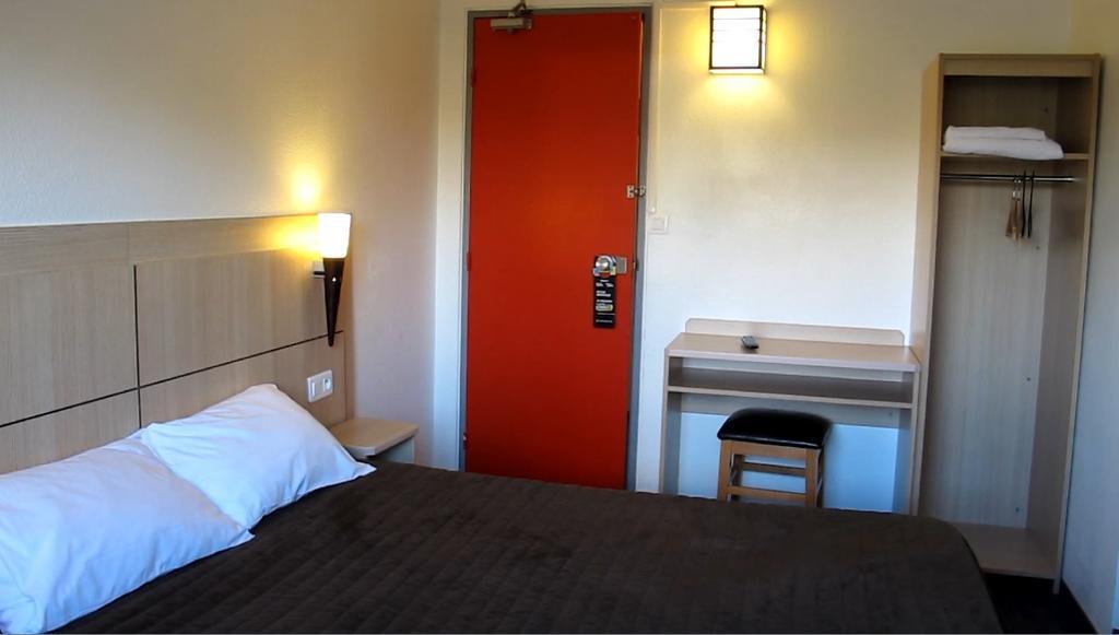 Hotel Class'Eco Courcouronnes Dış mekan fotoğraf