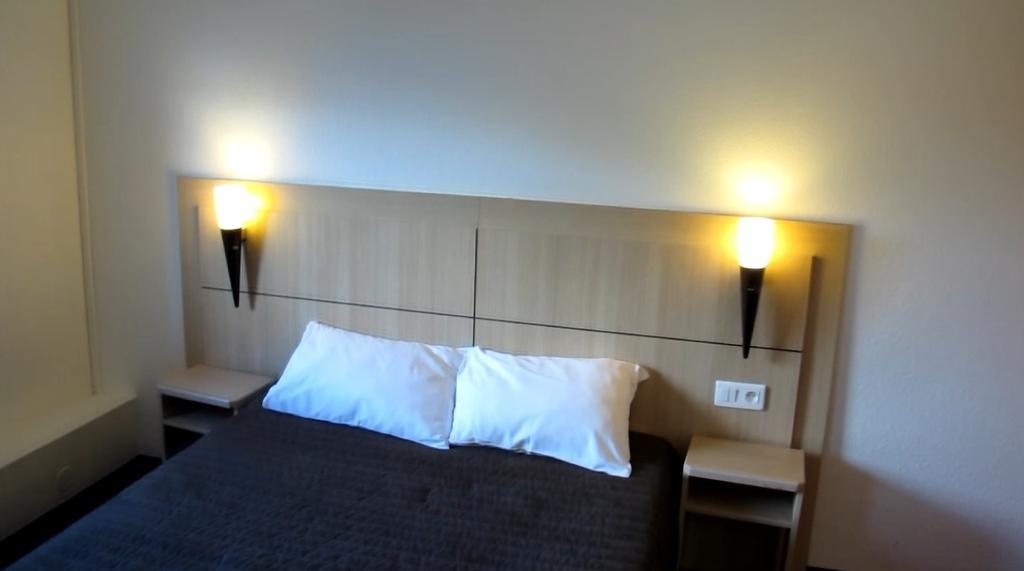 Hotel Class'Eco Courcouronnes Dış mekan fotoğraf