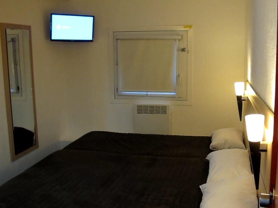 Hotel Class'Eco Courcouronnes Dış mekan fotoğraf