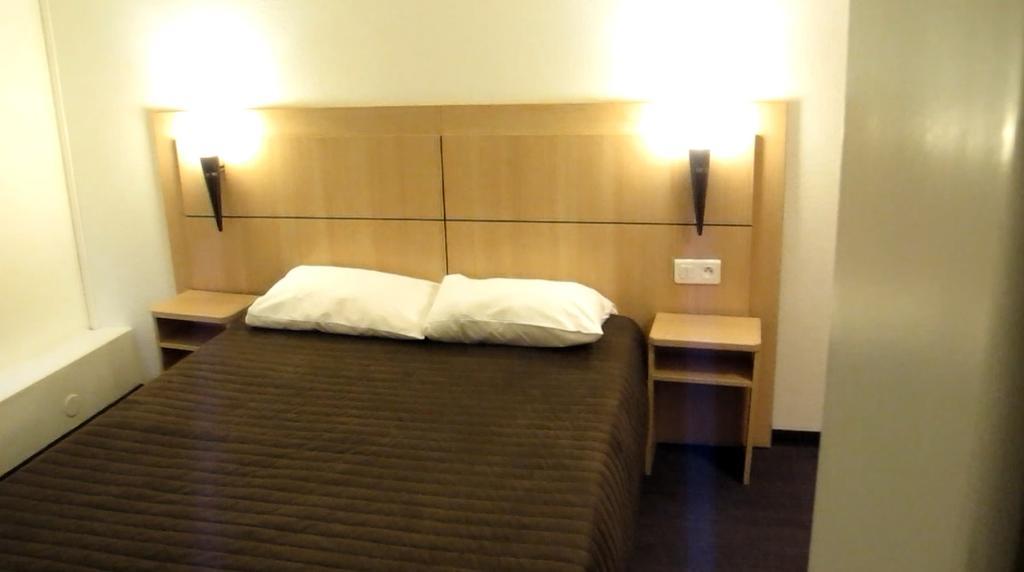 Hotel Class'Eco Courcouronnes Dış mekan fotoğraf